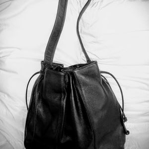Talbots 100% leather drawstring bucket style bag